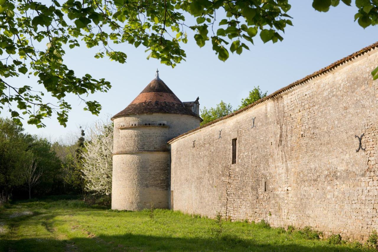 Chateau De Bois Charmant Les Nouillers Exterior foto